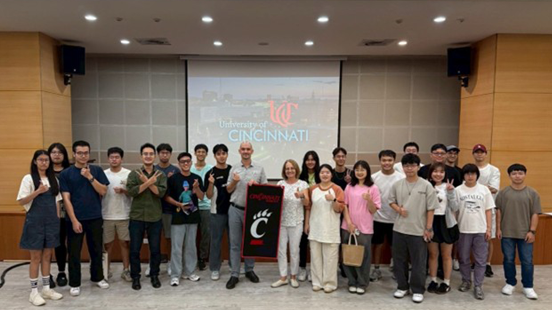 【Exchange Information】University of Cincinnati Dual Degree Program — A Fruitful Exchange and Successful Information Session.(Open new window/png file)Image
