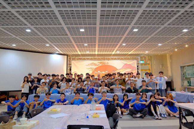 【Event Information】Freshmen Full-Month Banquet Inspires Learning and Growth through Vision Sharing(Open new window/jpg file)Image